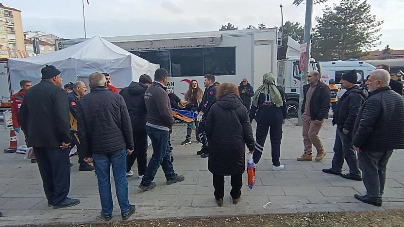 Elazığ'da Bıçaklı Kavga!