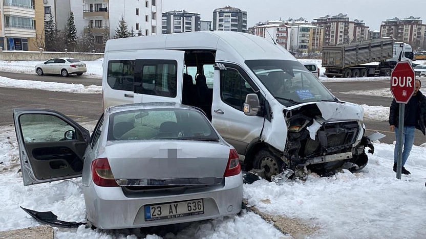 Elazığ'da Trafik Kazası!