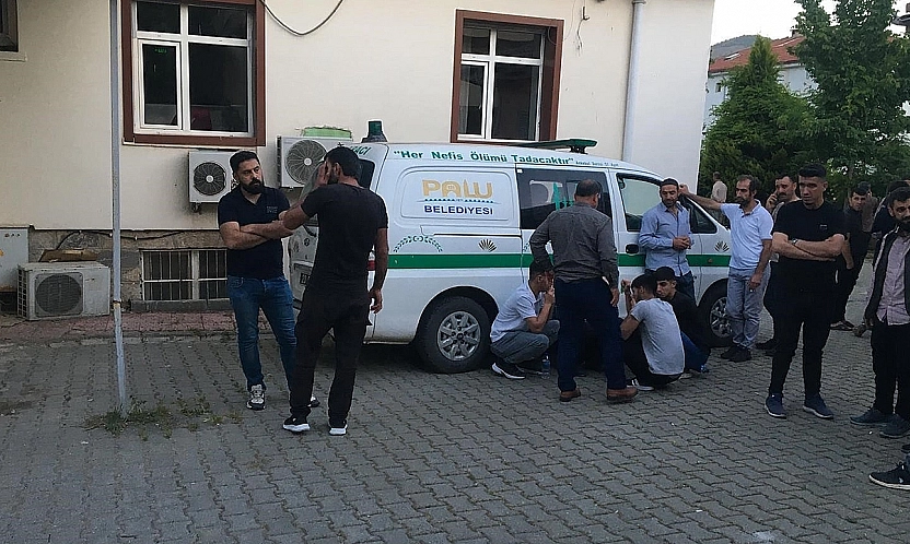 'Babam Anneme Şiddet Uyguluyordu'