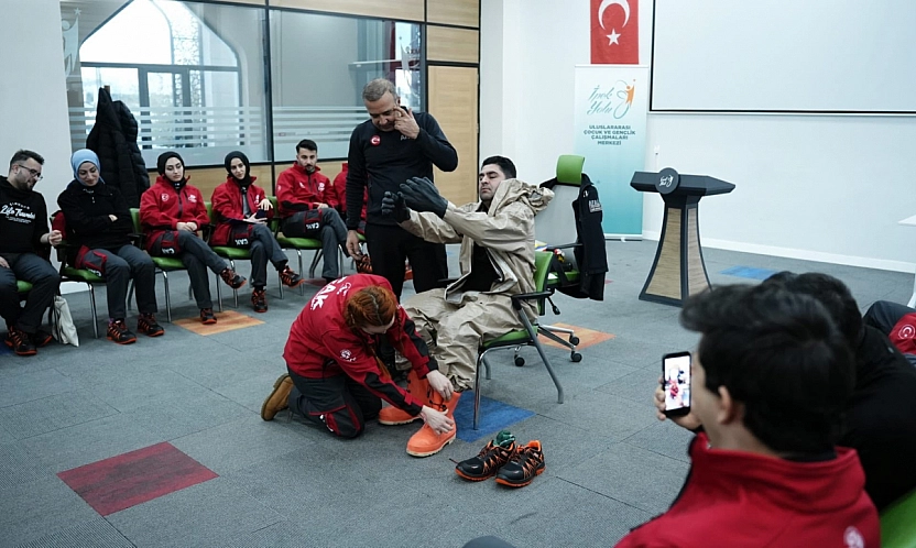 Elazığ'da AKUT Eğitimleri Sürüyor