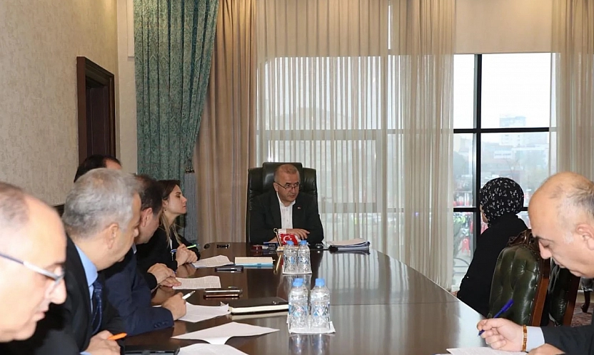 Elazığ'da Halk Günü Aksatılmıyor!