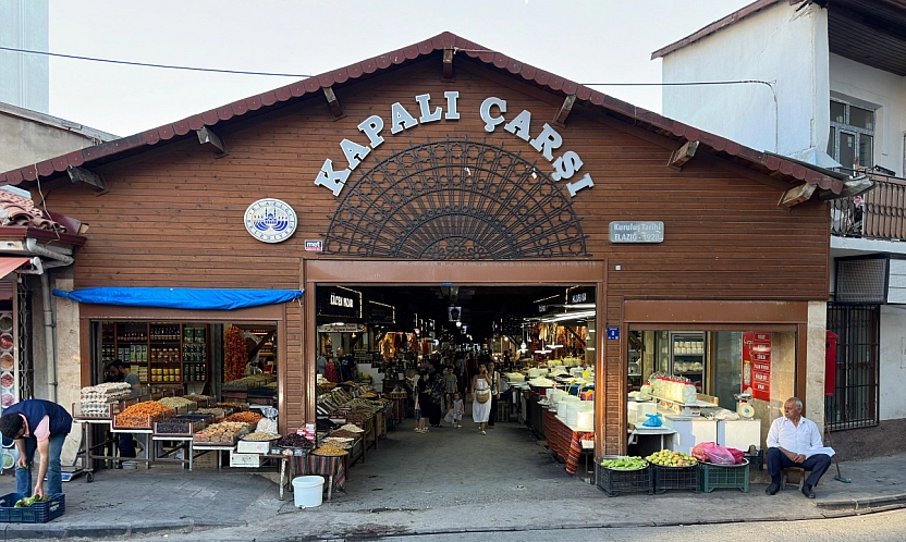 Elazığ'da Kapalı Çarşı Şenlendi!