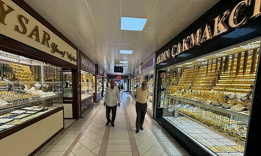 Elazığ'da Kuyumcular Kepenk Kapattı!