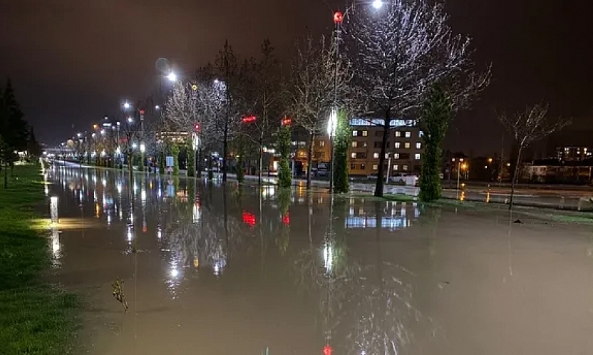 Elazığ'da Rahmet Yağmaya Başladı