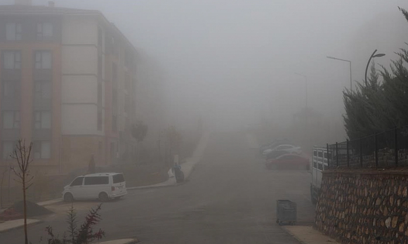 Elazığ Sis'e Teslim Oldu!