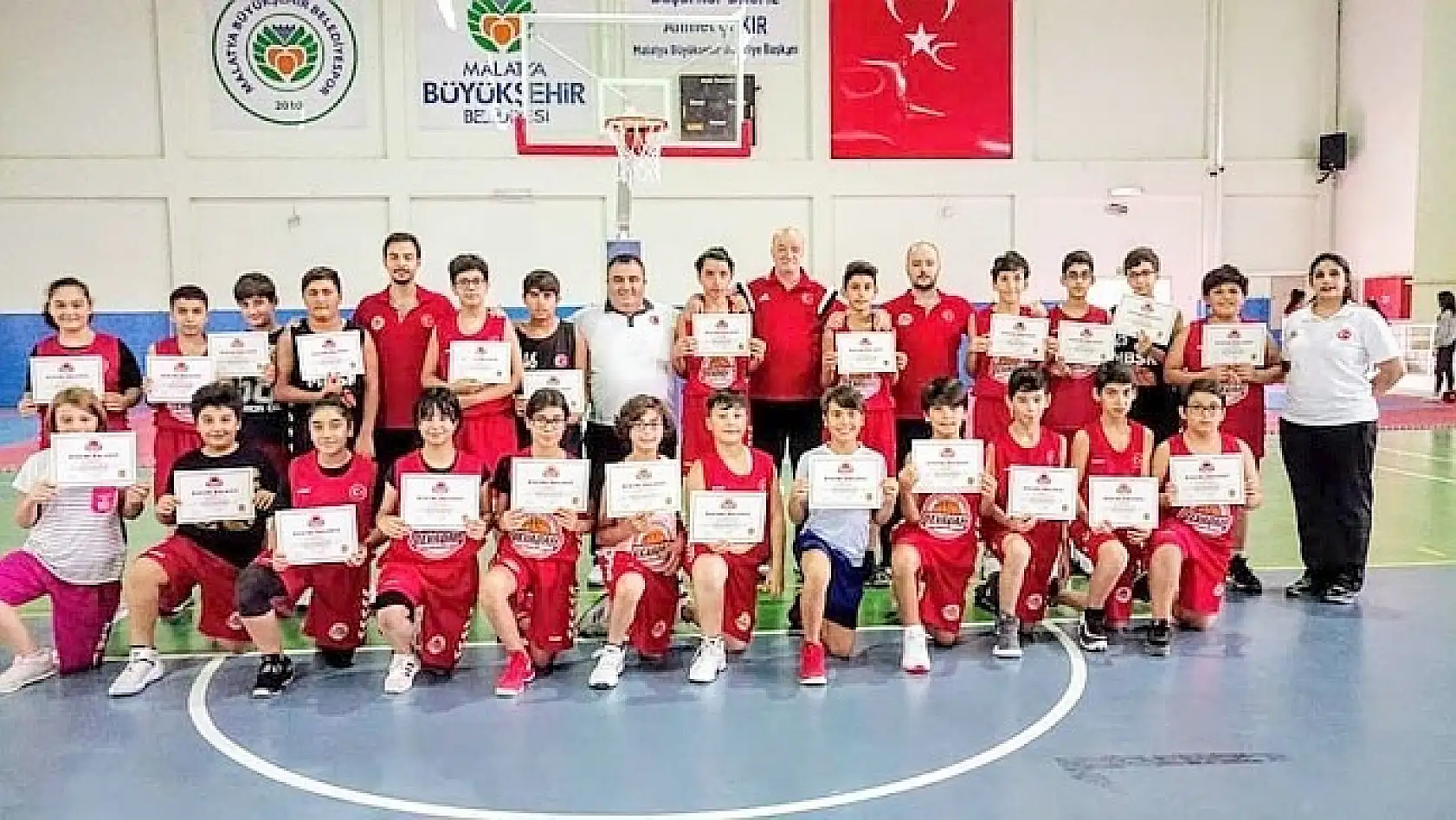 Malatya'da yaz spor okulları sona erdi 