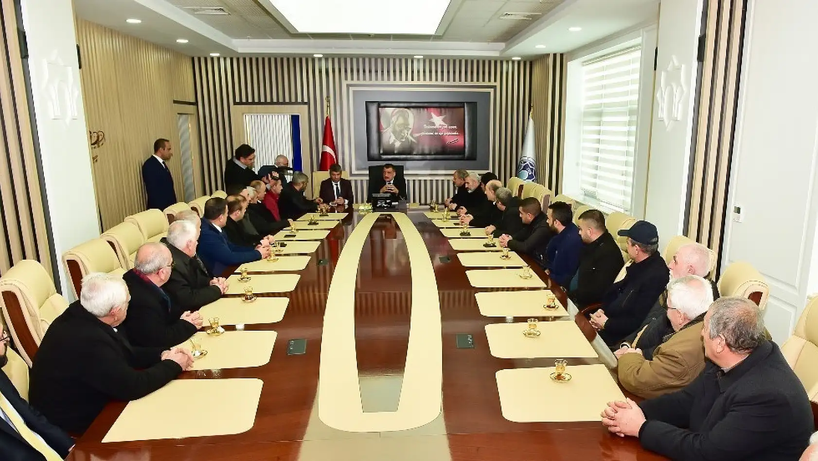 Başkan Gürkan, şoför esnafının sorunlarını dinledi 