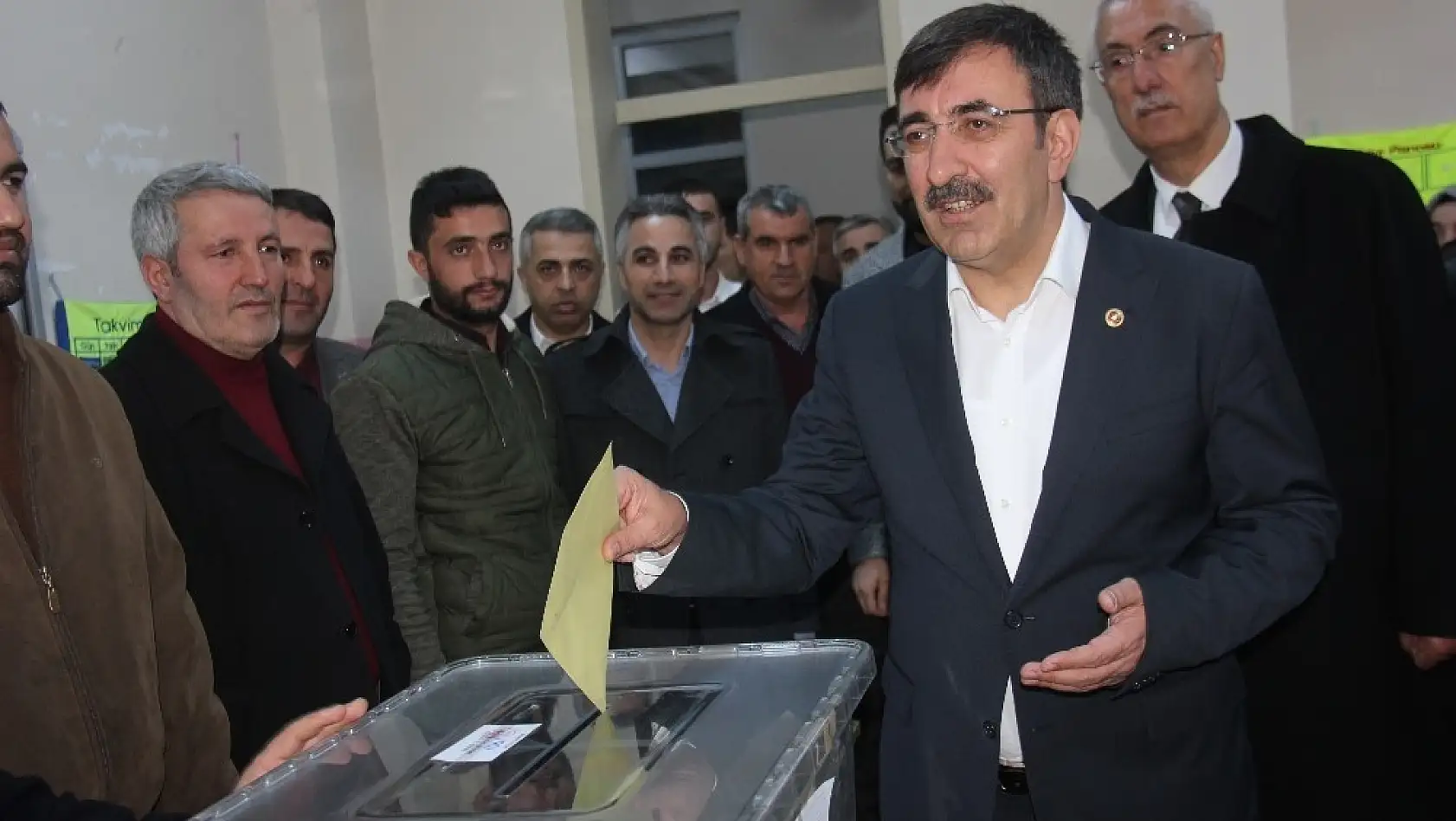 AK Partili Yılmaz: 'Seçimler demokrasinin şenlikleridir' 