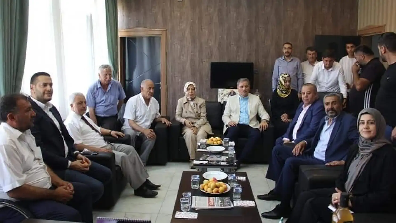 Vekillerden Başkan Karadağ'a hayırlı olsun ziyareti 