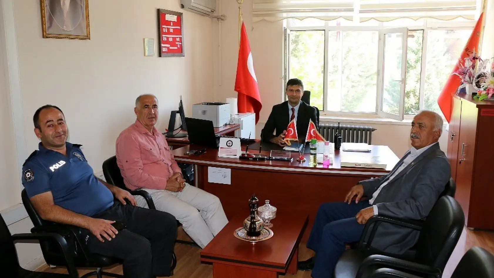 Başkan Turan Karadağ yeni emniyet müdürünü ziyaret etti 