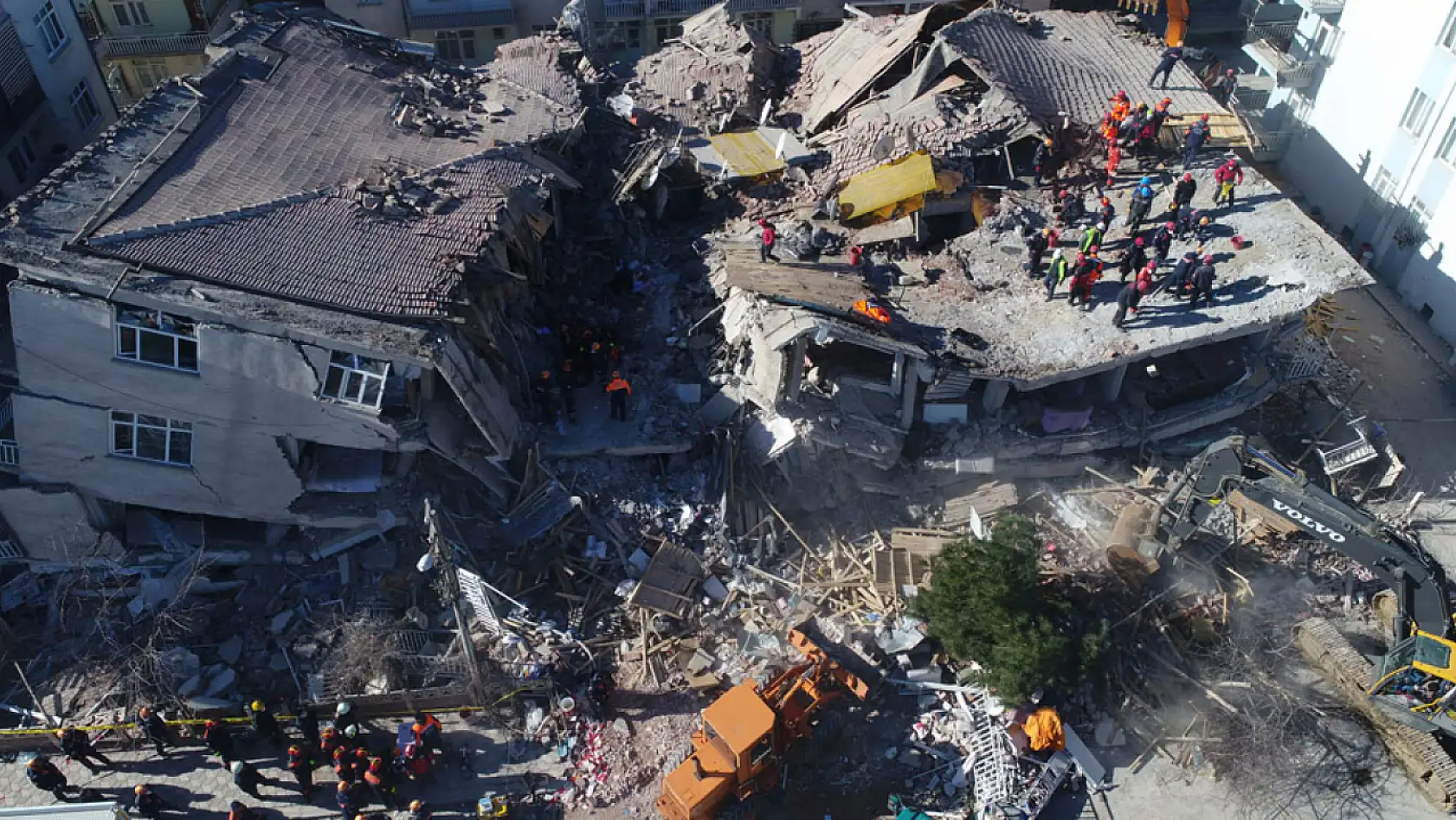 Elazığ'da Deprem Paneli Düzenlenecek
