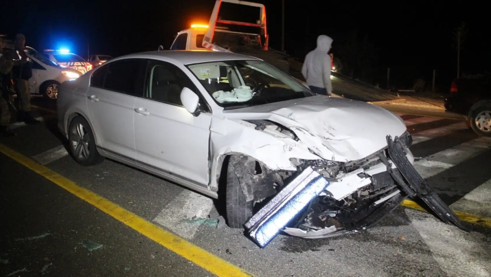 Elazığ, Malatya Karayolunda Trafik Kazası 3 Yaralı