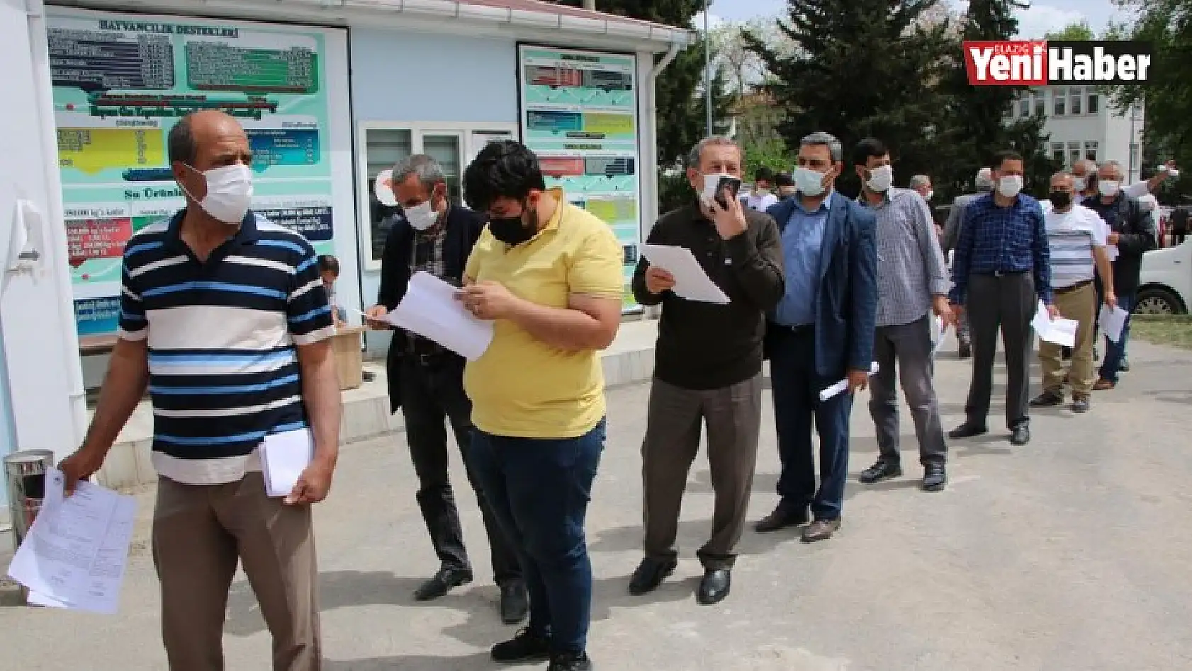 Elazığ'da Çiftçilerin ÇKS Kuyruğu!