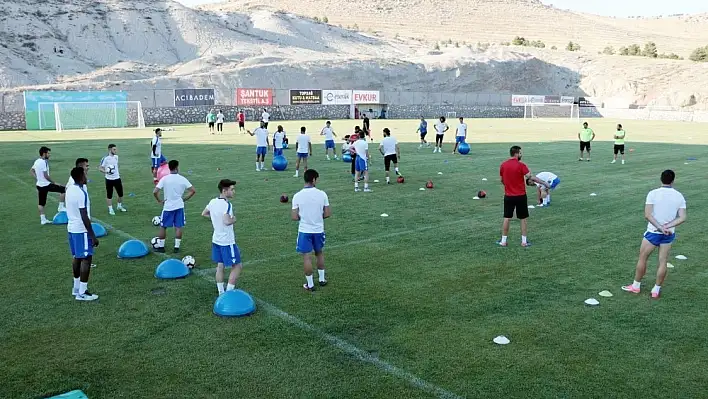 Yeni Malatyaspor'da Göztepe maçı hazırlıkları sürüyor 