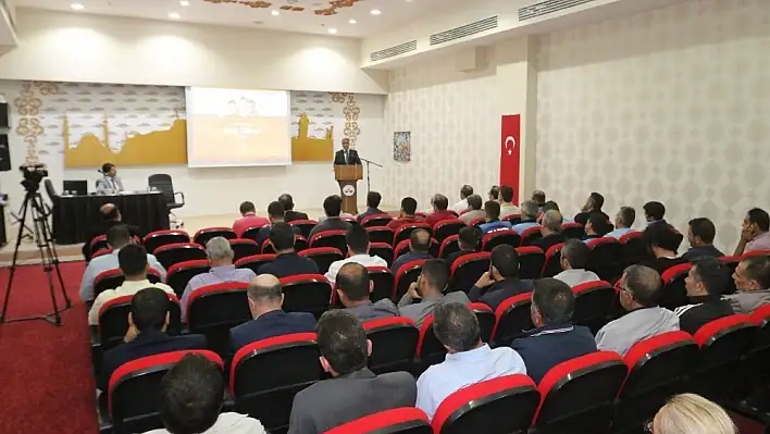 Belediye personeline afet bilinci semineri verildi 