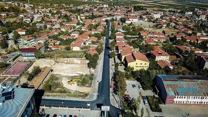 Akçadağ'ın cadde ve sokakları asfaltlandı 