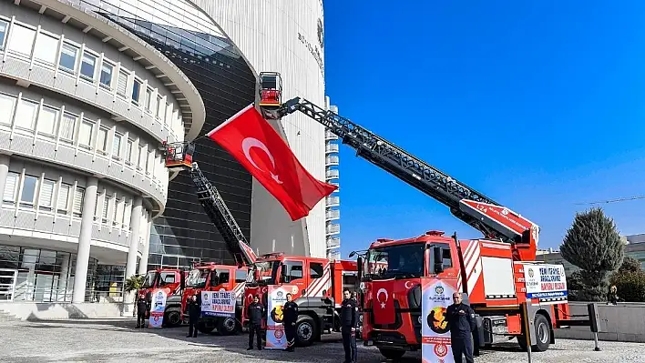 Büyükşehir İtfaiyesi 2018 yılında 2 bin 805 olaya müdahale etti 