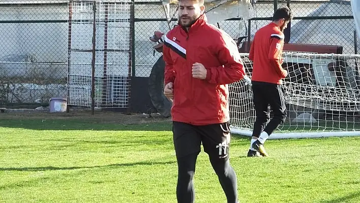 Elazığspor'da Tufan Kelleci sezonu kapattı