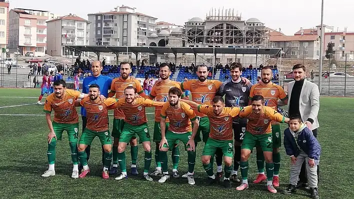 Yeşilyurt Belediyespor şampiyonluk yarışını sürdürüyor 