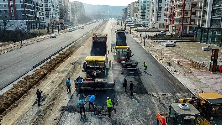 Yüzakı Bulvarında sona doğru 