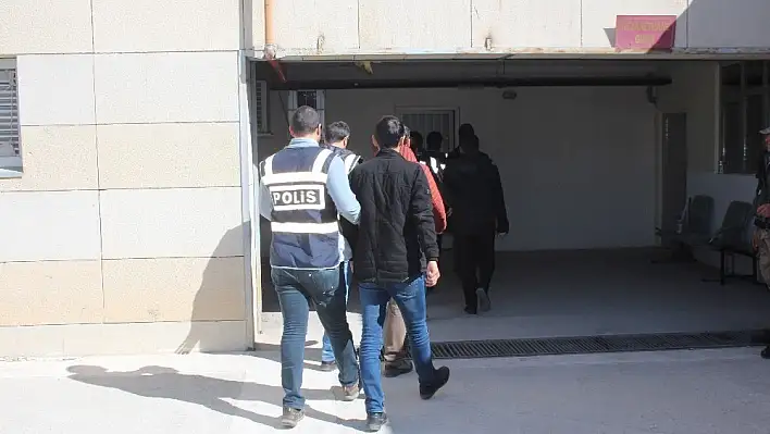 Elazığ'da FETÖ operasyonu