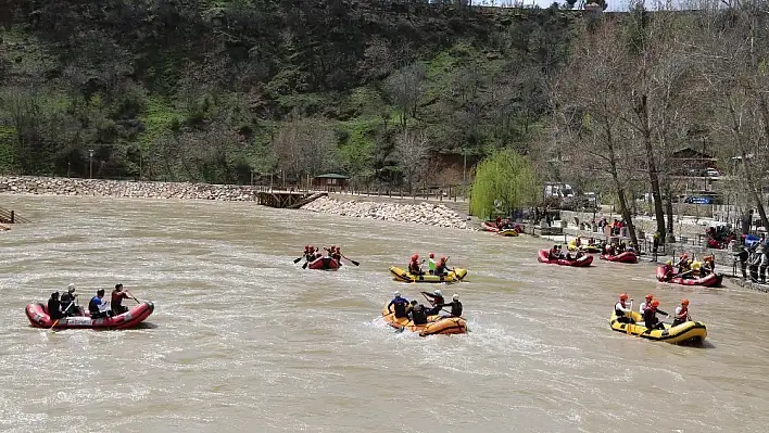 Raftingciler, Munzur'da Milli Takım için hazırlanıyor 