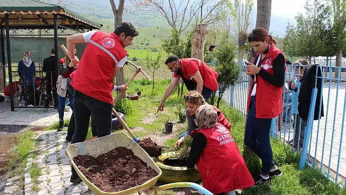 Gençlik merkezlerinden ortak etkinlik 