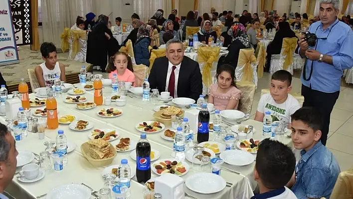 MTSO'dan yetimlere iftar verildi 