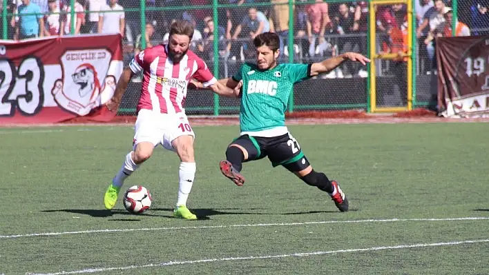 Elazığspor, Sakaryaspor'u Mağlup Etti