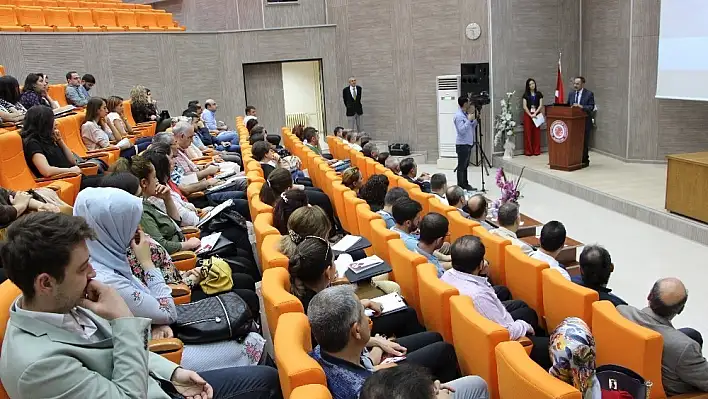 Fırat Üniversitesi'nde TÜBİTAK Eğitimi