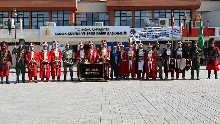 İnönü Üniversitesi'nde Cumhuriyet Bayramı coşkusu