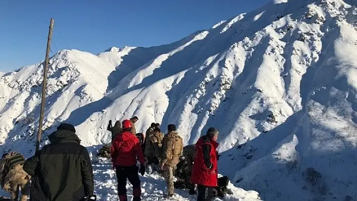 Bingöl'de Çığ Düştü 1 Kişi Kayıp!