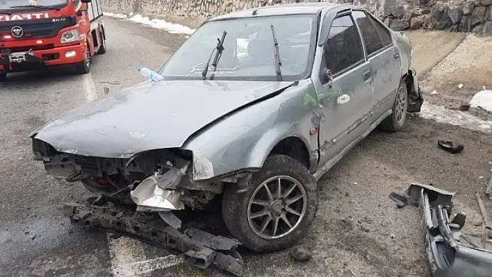 Elazığ'da Trafik Kazası: 6 Yaralı