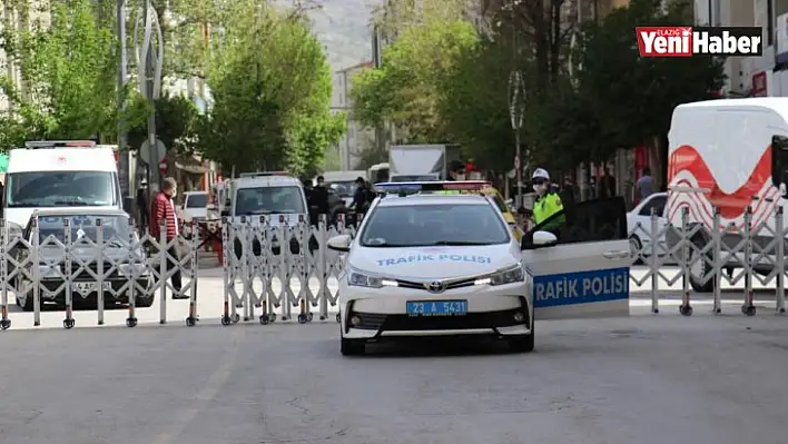 3 Cadde Trafiğe Kapatıldı Yayalara Sosyal Mesafe Olanağı Sağlandı