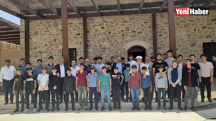 800 yıllık tarihi Esadiye Cami ibadete açıldı