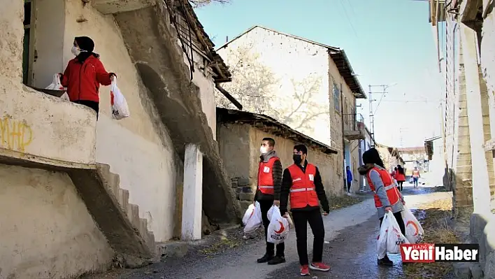 Elazığ'da Gönüllüler, Dezavantajlı Aileleri Unutmadı