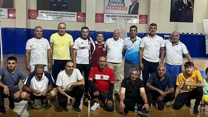 İçme'de Voleybol Turnuvası