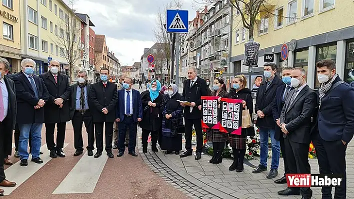 AED'de Hanau'daki Saldırıda Hayatını Kaybedenleri Andı