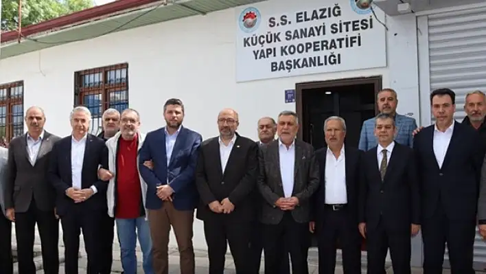 AK Parti'de Seçim Çalışmaları Sürüyor