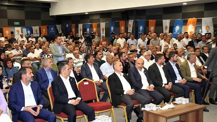 AK Parti Elazığ İl Başkanlığında bayramlaşma töreni