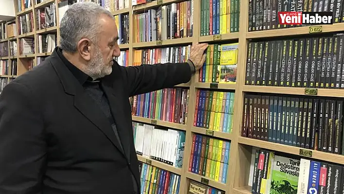 Çöpten Bulduğu Kitap Hayatını Değiştirdi