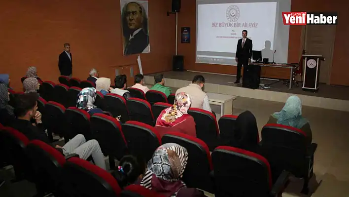 Elazığ'da  ailelere 'Değerler Eğitimi' eğitimi  verildi