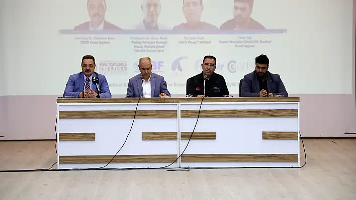 Elazığ'da Deprem Paneli Düzenlendi