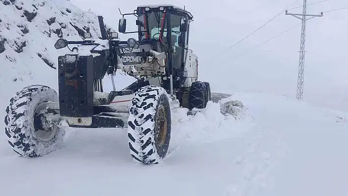 Köy Yolları Ulaşıma Açılıyor