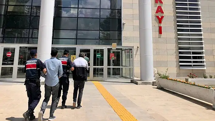 Elazığ'da Aranan Zanlılar Yakalandı