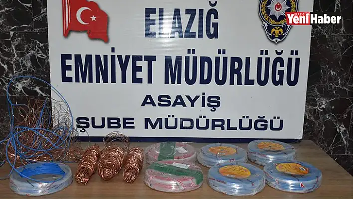 Elazığ'da 2 Şüpheli Çaldıkları Kabloları Yakarken Yakalandı!