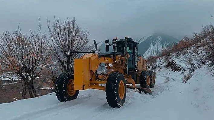 Elazığ'da 27 Köy Yolu Ulaşıma Kapandı