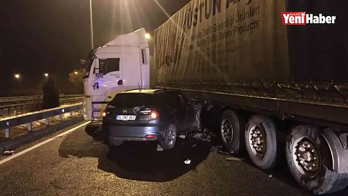 Elazığ'da buzlanma kazaları da beraberinde getirdi: 9 yaralı