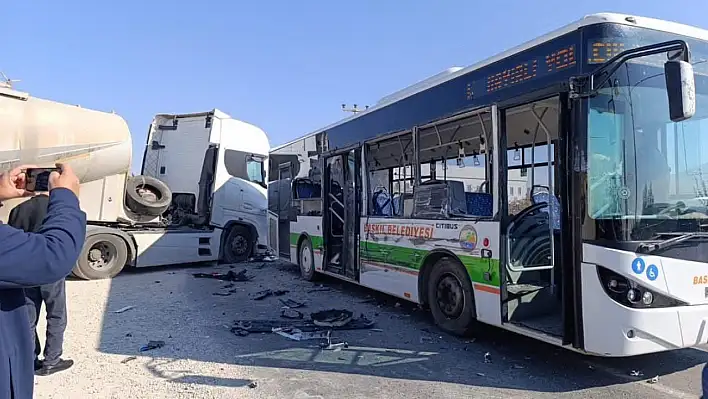 Elazığ'da Feci Kaza!