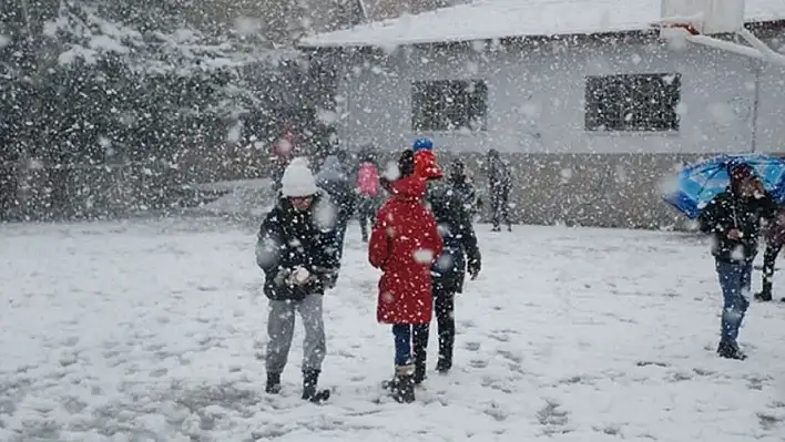 Elazığ'da Okullara Kar Tatili!